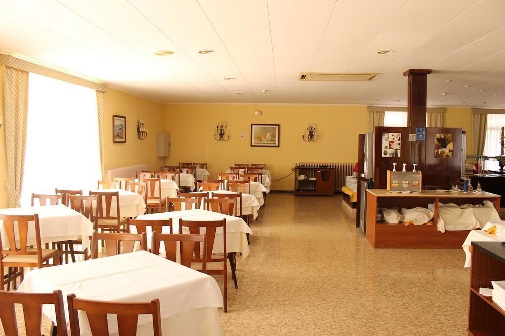 Checkin Pineda Hotel Pineda de Mar Bagian luar foto